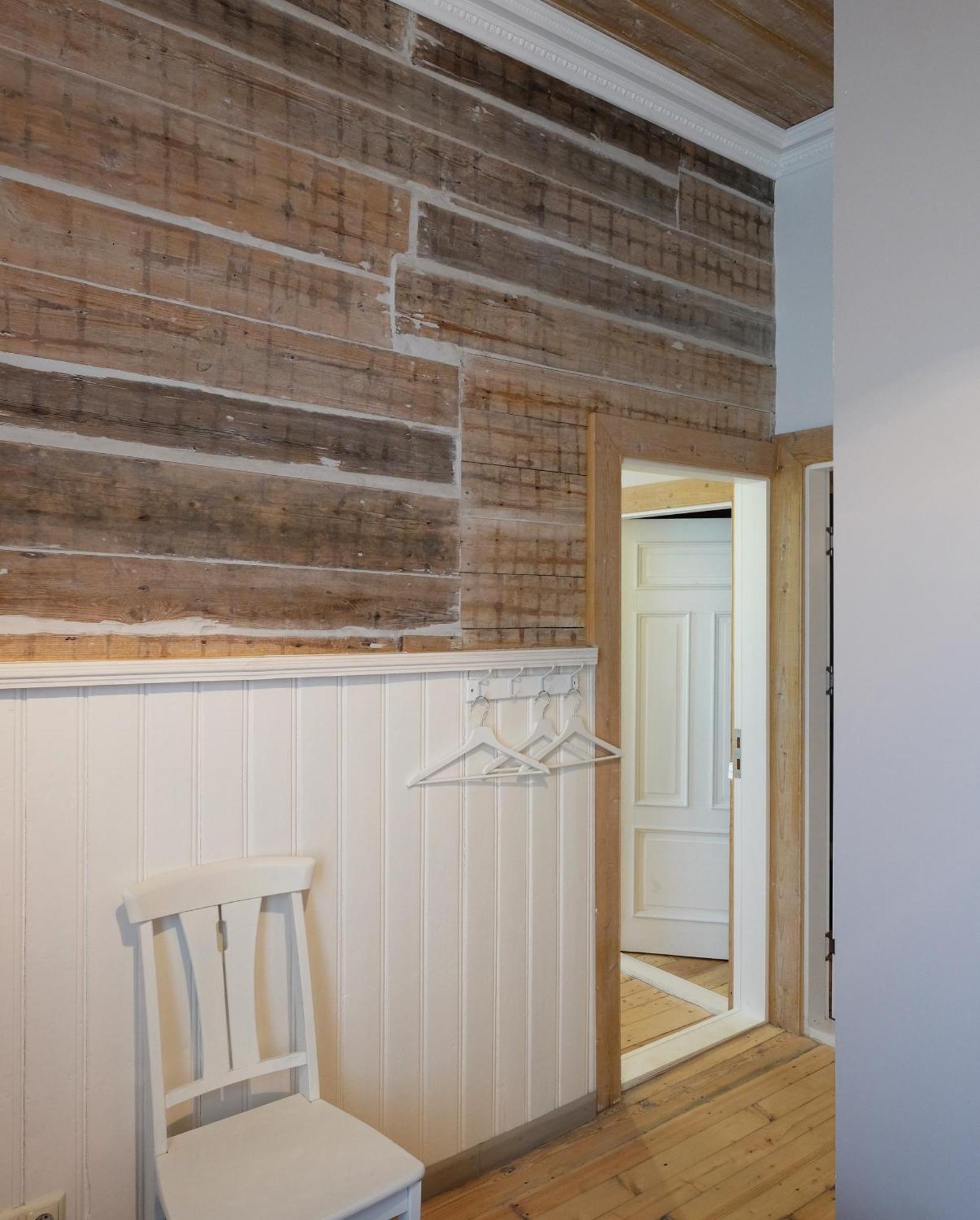 Meke Hotel Mustkalni Екстериор снимка